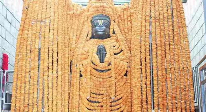 Special features of the 18-foot tall Anjaneya statue!